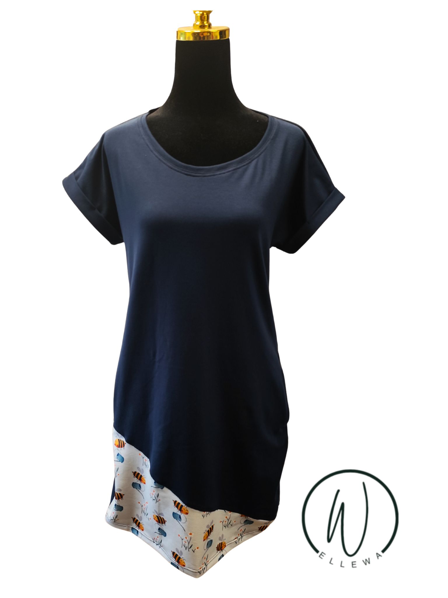 šaty oversize s kapsami