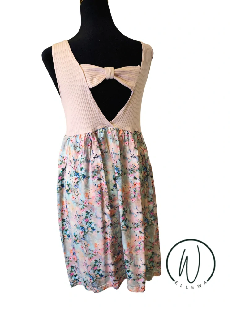 Dámské šaty vizkozové -rozlité květiny