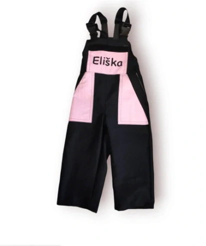 Montérky klasik černá + světle růžové kapsy - s potiskem